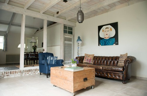 Koudekerke Other | Renovated rural stable near the sea.