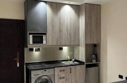 Ash Shumaysani Apartment | Renovated Studio Prime Spot