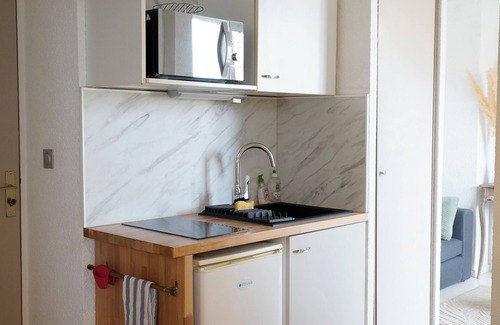 Paray-le-Monial Apartment | Renovated T2 apartment in the heart of Paray with view of the Basilica bell tower