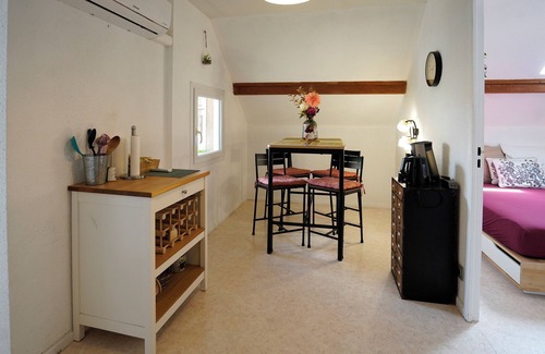 Paray-le-Monial Apartment | Renovated T2 apartment in the heart of Paray with view of the Basilica bell tower