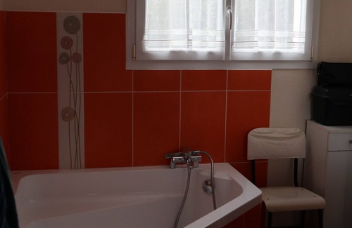 Ouest House | RENT 2 rooms Le Mans near downtown,