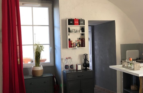 Ruoms Apartment | Rent apartment in the old mas of 1856.