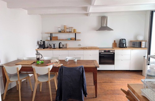 Treboul House | Rent Family House