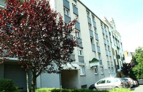 Royat Apartment | Rent furnished studios at the foot of the Auvergne Volcanoes