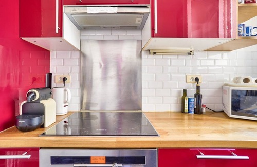 Pere Lachaise Bed & Breakfast | RENT INDIVIDUAL ROOM in shared apartment