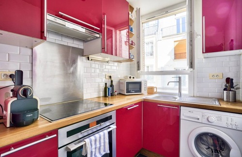 Pere Lachaise Bed & Breakfast | RENT INDIVIDUAL ROOM in shared apartment