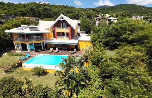 Pointe-Noire Villa | Rent of charm and luxury for your holidays in Guadeloupe, 4*