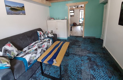 Chaparon House | Rental for 12 people on the shores of Lake Annecy, opposite the beach