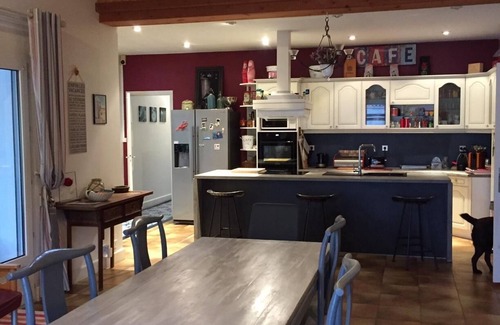 Quartier de l'Hippodrome Villa | rental villa with pool