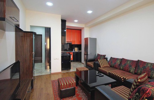 Kentron Apartment | RentInnYerevan Apartments wit one bedroom on Pavstos Buzand 13 street