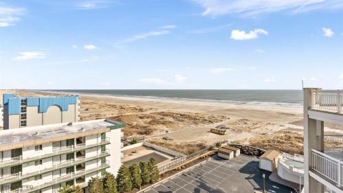 Diamond Beach Apartment | Residence 709 At The Grand