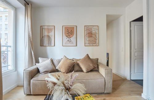 Saint-Gervais Apartment | Residence Center of Paris le Marais by Studio prestige