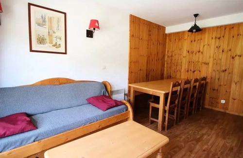 Puy-Saint-Vincent Apartment | Residence Dame Blanche - DBA417 - APPT 2 CHAMBRES + COIN MONTAGNE - BALCONY - 8 PERSONS