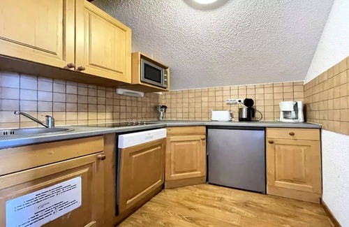 Puy-Saint-Vincent Ski Chalet | Residence Dame Blanche - DBAC25 - APPT 3 CHAMBRES - BALCONY - 8 PERSONS