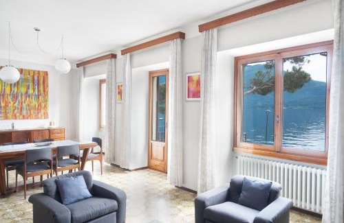 Domaso House | Residence Domaso - Esperienza in Centro Storico "Casa del Dottore"