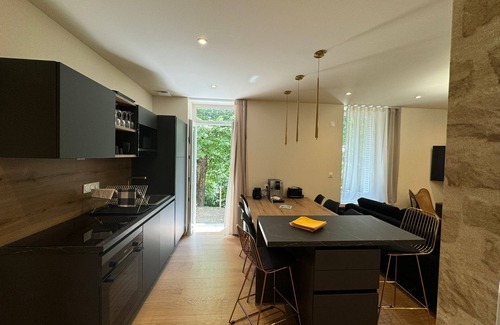 Chateau-Ville-Vieille Apartment | Residence VillaBelleFleur-Apartment La Gentiane