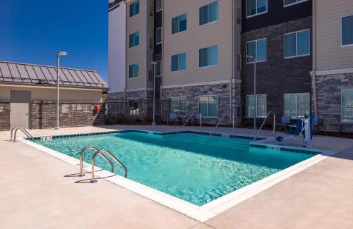 Dixie - Berryhill Hotel | Residence Inn by Marriott Charlotte Steele Creek