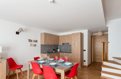 Gressoney-Saint-Jean Apartment | Residence in Gressoney-saint-jean with 1 bedrooms sleeps 7