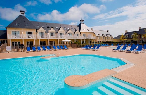 Port-en-Bessin-Huppain Apartment | Residence Le Green Beach - maeva Home