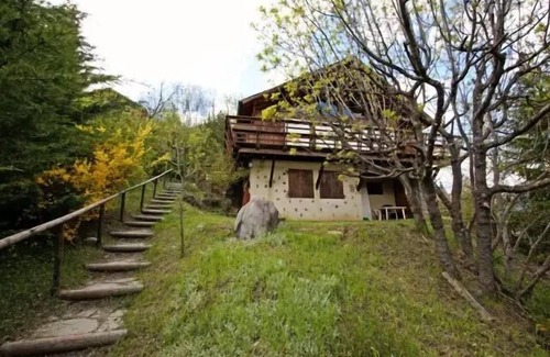 Enchastrayes Ski Chalet | Residence La Conchette - Chalets for 10 People