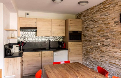Les Orres Apartment | Residence Le Balcon Des Airelles - 4 Rooms for 8 People