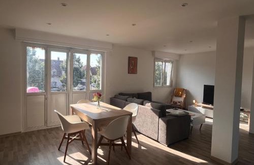 Bischheim Apartment | Residence Le Canal Strasbourg - Moderne avec Parking