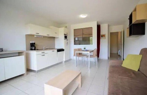 Azille Apartment | Residence Le Château de Jouarres * - Studio 2 people