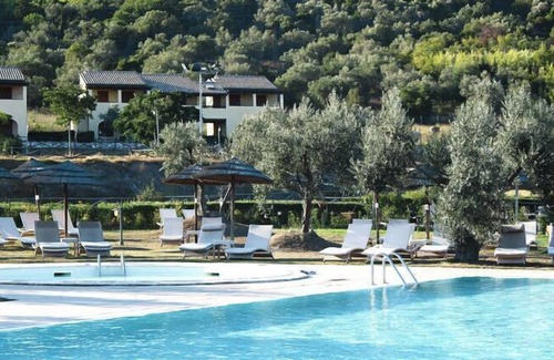 Campiglia Marittima Apartment | Residence Le Corti di Montepitti, Suvereto