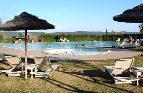 Campiglia Marittima Apartment | Residence Le Corti di Montepitti, Suvereto