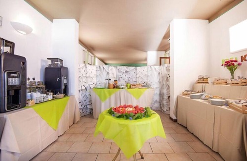 Campiglia Marittima Apartment | Residence Le Corti di Montepitti, Suvereto