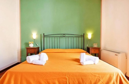 Campiglia Marittima Apartment | Residence Le Corti di Montepitti, Suvereto