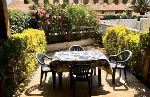 Port-la-Nouvelle Villa | Residence Le Lagon Bleu - House T3 air-conditioned 6 beds with beautiful terrace without vis-à-vis