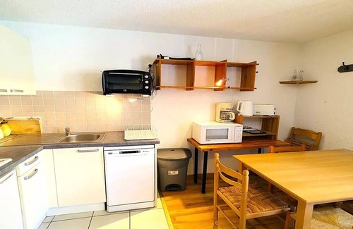 Puy-Saint-Vincent Apartment | Residence Les Eyssalarettes - Charming apartment T3 with balcony 4/6 persons