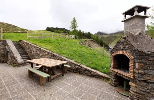 Loudervielle Ski Chalet | Residence Les Flacons De Soleil - Duplex chalet for 6 people in Peyragudes-Balestas