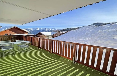 Puy-Saint-Vincent Apartment | Residence Les Gentianes - GEC2 - 2 bedroom apartment with large balcony