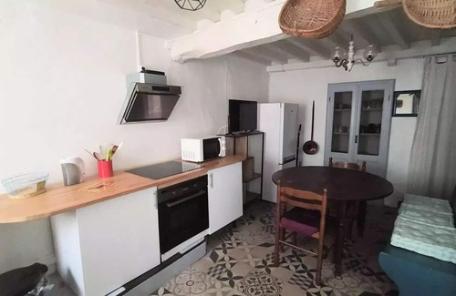 Catllar House | Residence Maison De Village F2 Catllar - Houses & Villas for 4 People