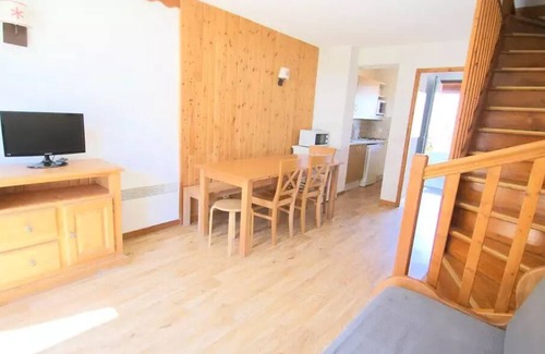 Puy-Saint-Vincent Ski Chalet | Residence Parc Aux Etoiles - CH17PAE - DUPLEX CHALET 2 ROOM, TERRASS AND BALCONY