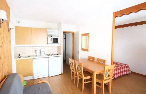 Puy-Saint-Vincent Apartment | Residence Parc Aux Etoiles - C305PAE - APARTMENT 2 ROOMS WITH BALCONY