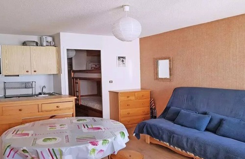 Puy-Saint-Vincent Apartment | Residence Pendine 2 - P2107 - Large studio - 5 people - Snow front