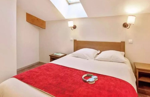 Les Claux Apartment | Residence Pierre & Vacances L'Albane - Apartment for 7 people - 2 bedrooms