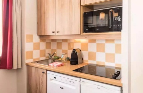 Les Claux Apartment | Residence Pierre & Vacances L'Albane - Apartment for 4 people - 1 bedroom - Mountain view