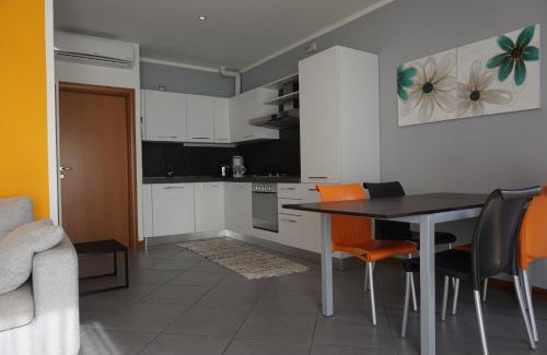 Riva del Garda Apartment | Residence Rivachiara (check-in at Hotel Riviera in Viale Rovereto, 95)