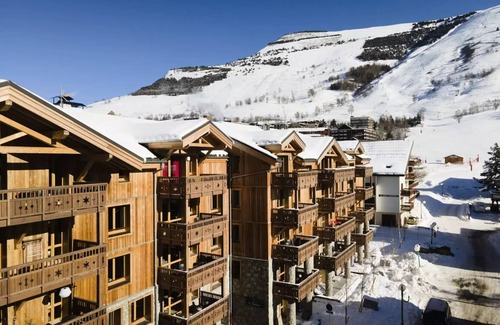 Les Deux Alpes Apartment | Residence Terresens Neige et Soleil - 3 room apartment Cabin 6/8 people