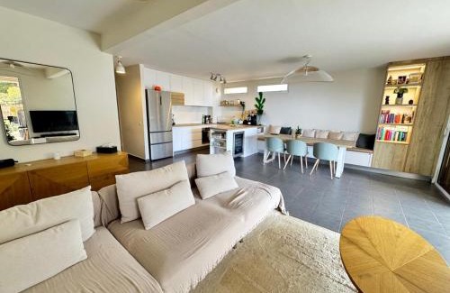 Faaa Bed & Breakfast | Residence TOKERAU CHAMBRE CHEZ L HABITANT