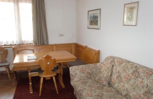 Kastelruth Apartment | Residence Viktoria