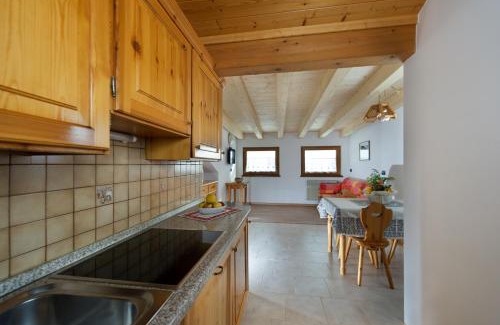 Carano Apartment | Residence Villa Boschetto