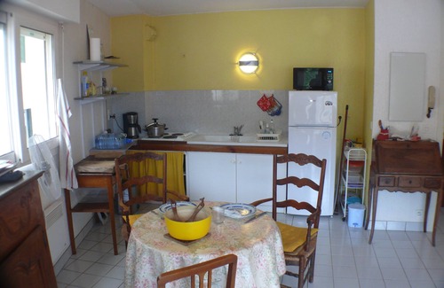 Saint-Jean-de-Luz City Center Apartment | Residential flat in center town