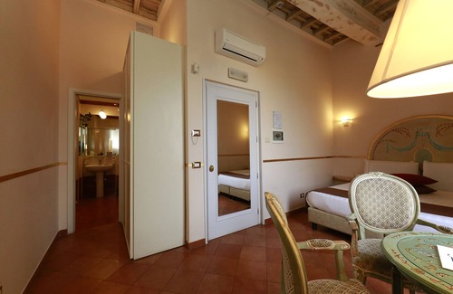 Rione XI Sant'Angelo House | Residenza Gens Julia