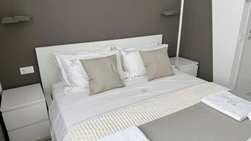 Saronno House | Residenza Villaggio Frua