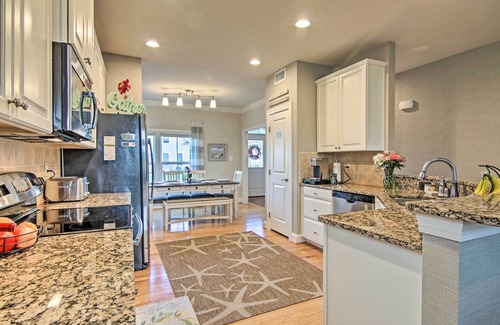 Ocean View House | Resort Amenities & Screened Porch: Ocean View Home